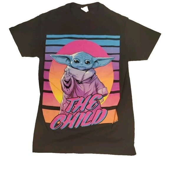 Retro Star Wars Baby Yoda  Size S Grogu Mandalorian Black The Child T-Shirt - Picture 1 of 7